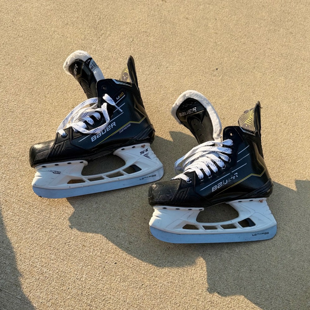 Bauer Supreme M40 Hockey Skates Mens 5.5 Fit 2 Black Excellent Performance Steel